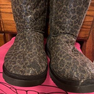 LIMITED EDITION UGG BOOTS | Sparkly Cheetah Print​